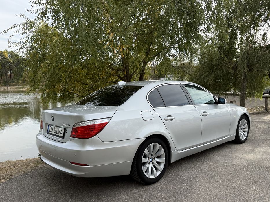 BMW Seria 5 2009 — imagine 3