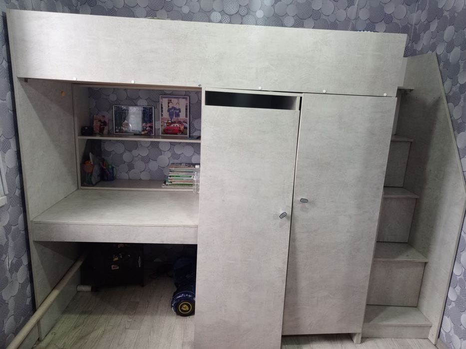 Продам кровать чердак 5в1