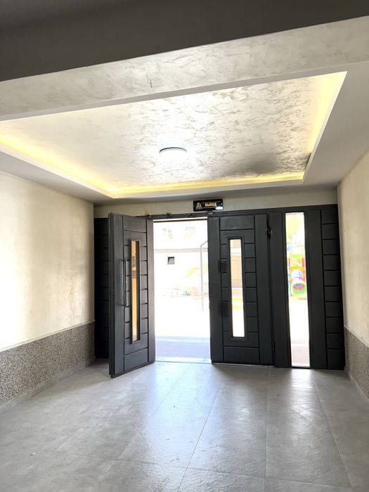 Уй сотилади 2 хона Авторский ремонт Zarafshon city