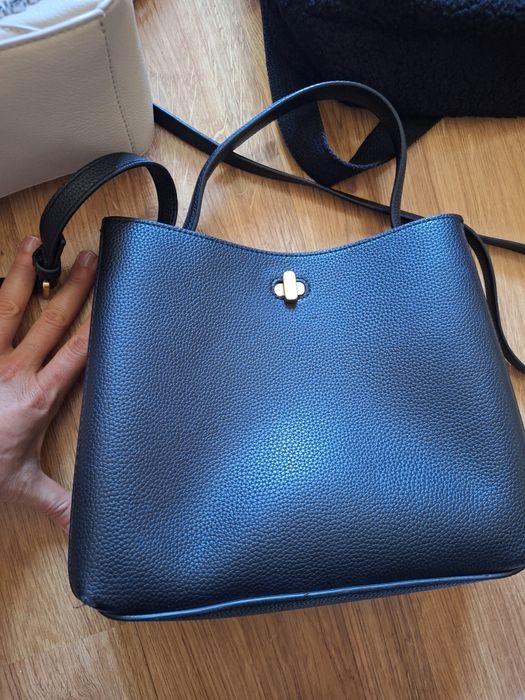 Продавам три чанти