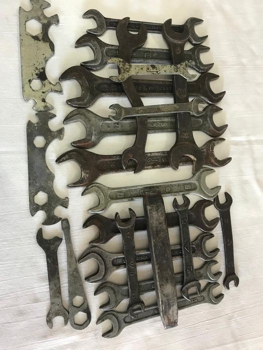 Продам ключи разные