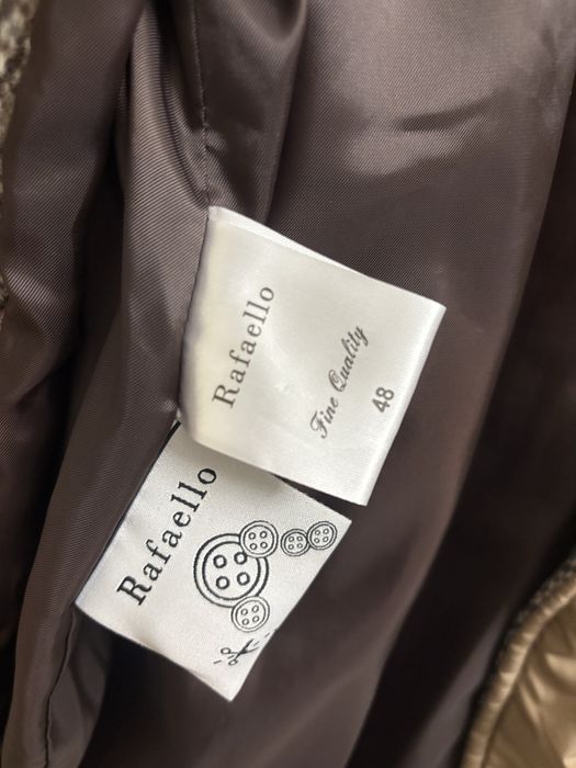 Продам куртку Rafaello