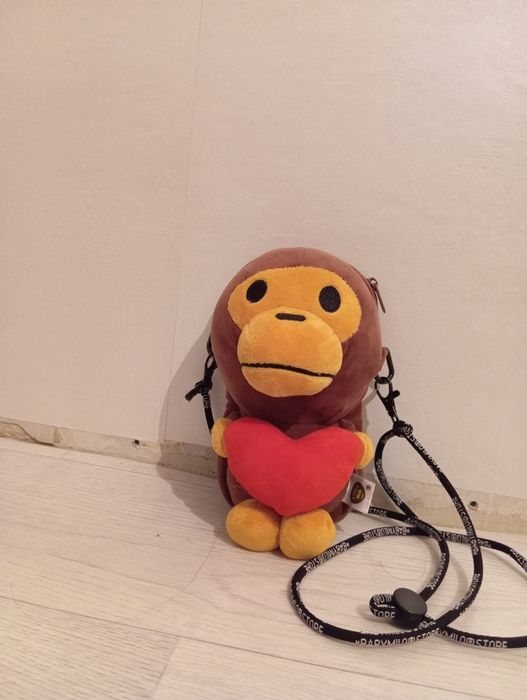 Продам сумку bape