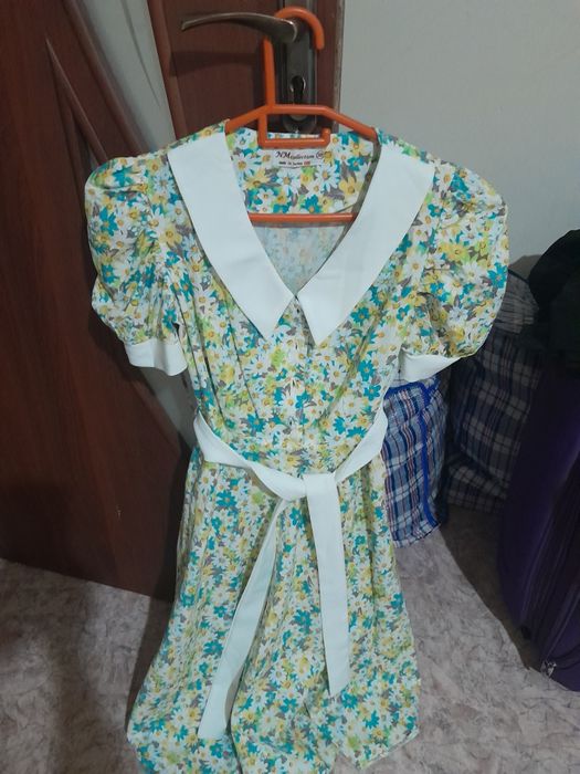 Продам платье разные почти новый