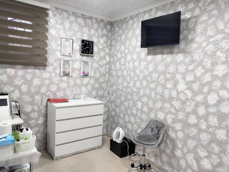 Продам помещение 5мкр дом 14.