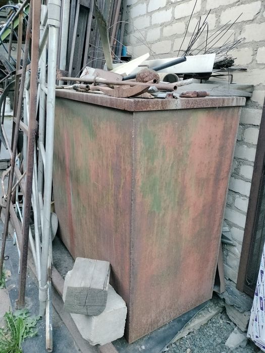 Продам баки металлические