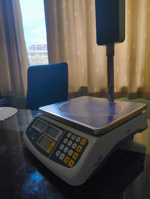 Електронна везна, търговска