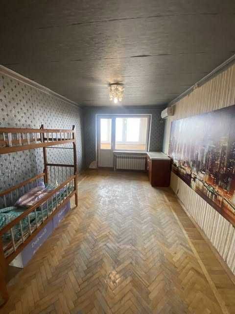 Тристаен имот в кв.Дианабад