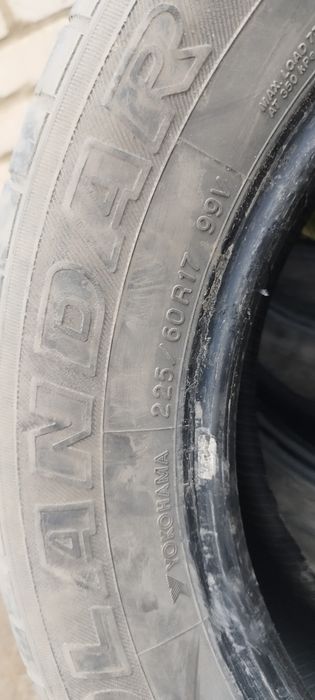 Продам летние шины 225/60/17