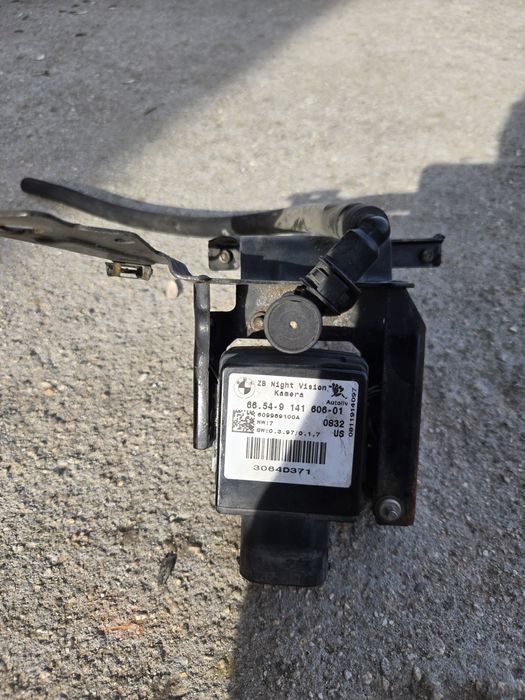 BMW E60 Night Vision камера