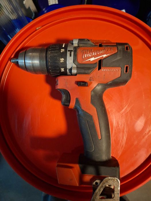 Milwaukee m18 винтоверт