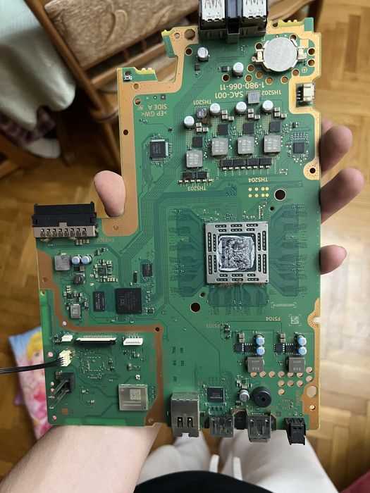 Servis,mentenanță,curătare,etc