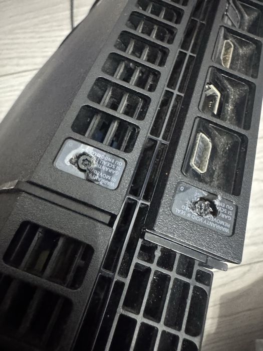Playstation .4 cu defect