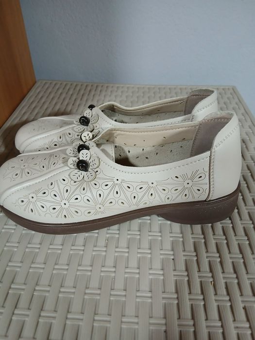 Pantofi dama marime 36 37