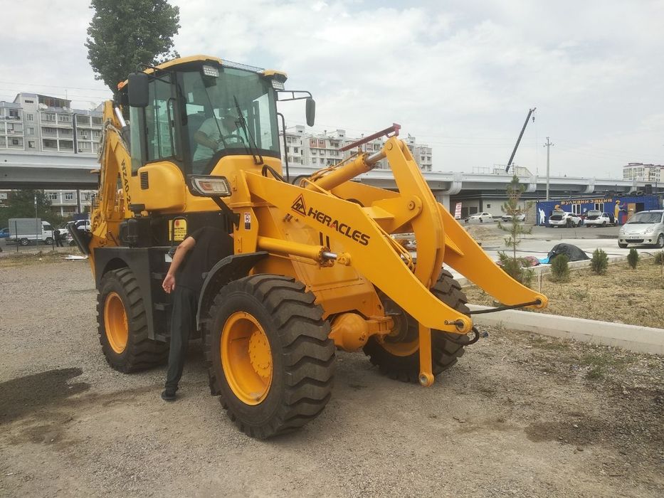 Челюстной ковш  изготовление любой сложности для спецтехники