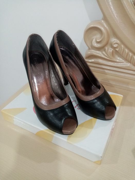 Продам туфли 36 размер