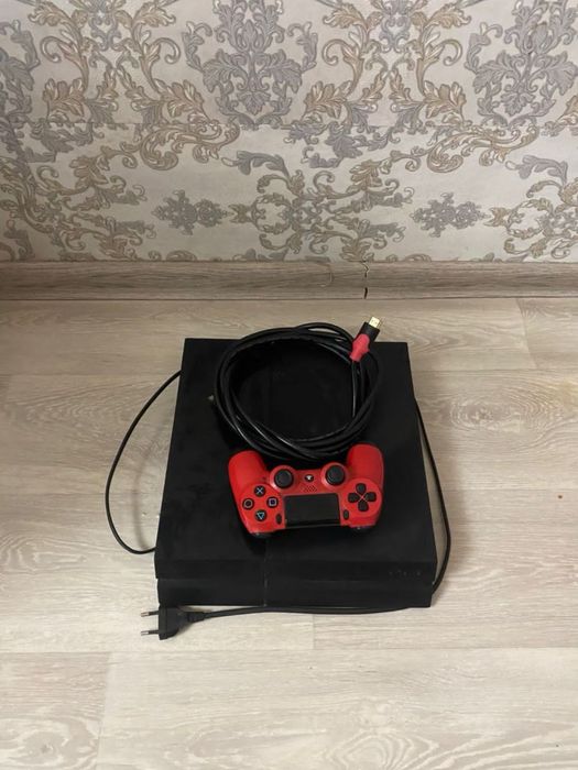 Продаю пс4 1 терабайт