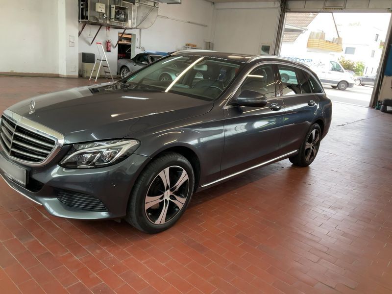 Mercedes-Benz C-Klasse C 220 d T BlueTEC Exclusive 2015