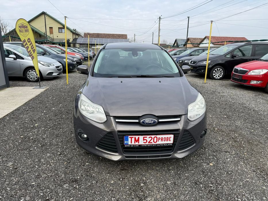 Ford Focus Mk3 Turnier/Combi 1.6 TDCi EURO 5 * CLIMATRONIC * AN 2013 * 195.000 km