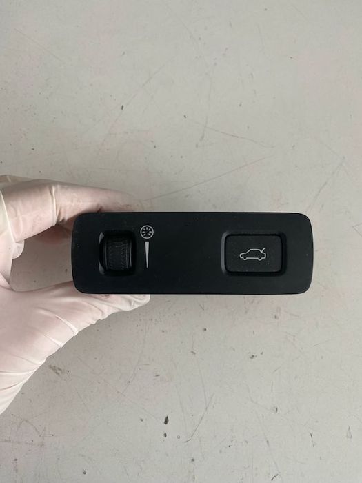 Comanda portbagaj/lumina Volvo XC90 XC60 31443873 31376510