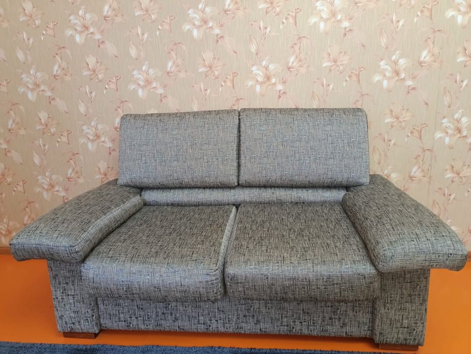Мягкая мебель, диван