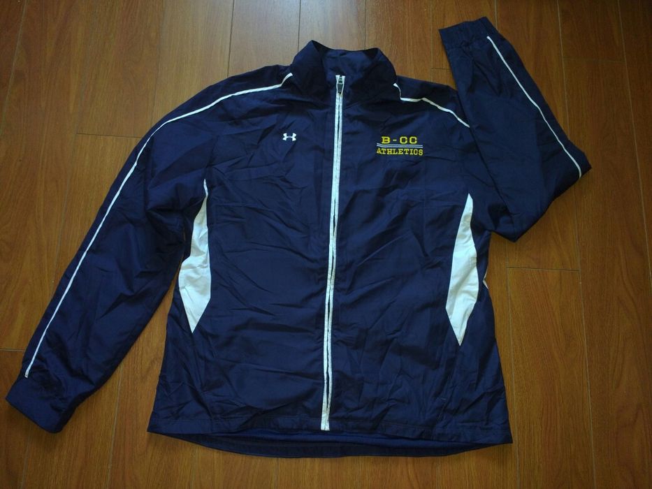 Jachetă damă Under Armour mărimea L