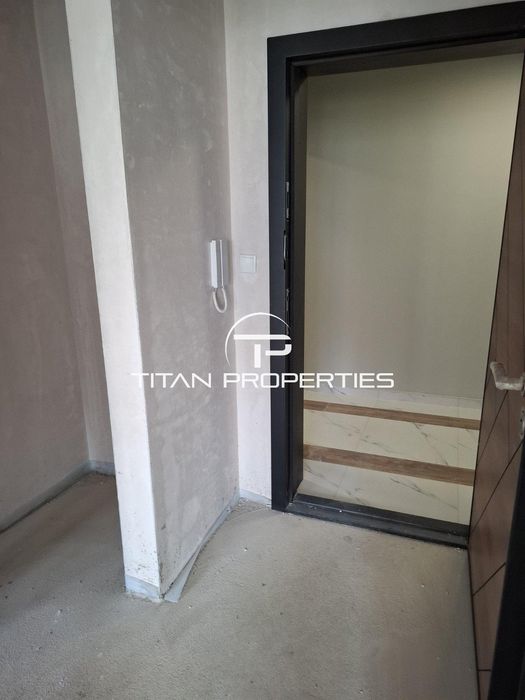 Продава се Двустаен апартамент в Пловдив, Остромила - 59 кв.м за 1695 €/кв.м - Снимка #5