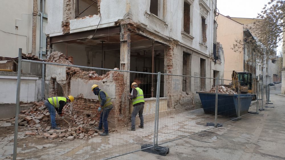 Firma demolari. Demolari civile si industriale