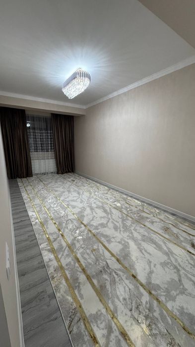 Продается Юнус обад Новастройка 13кв 2/8/8 80кв