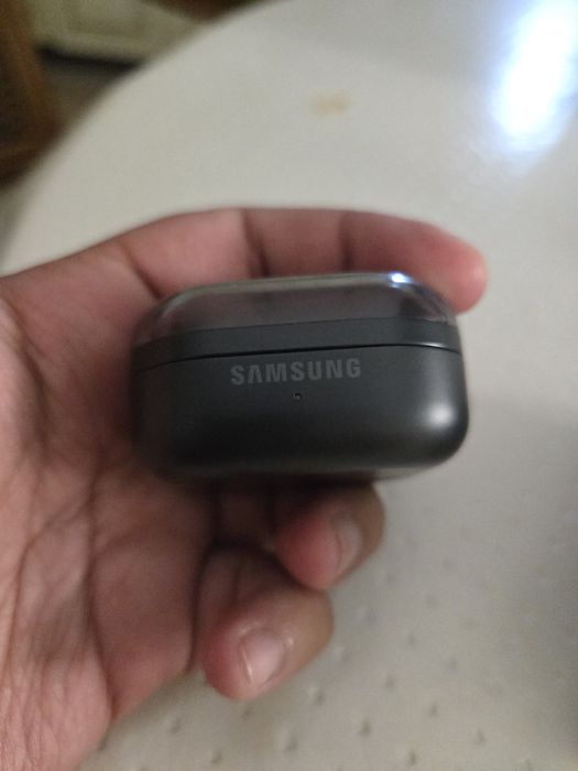 Продаю оригинальные Samsung Galaxy Buds4