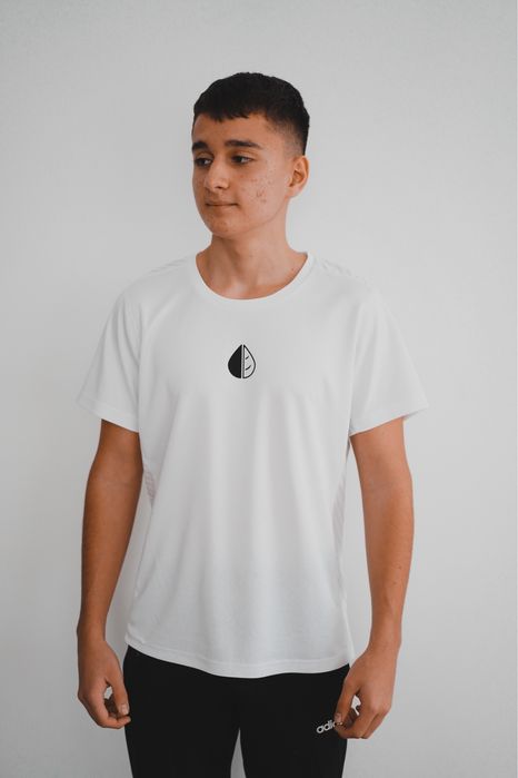 Tricouri pentru sport - fotbal, baschet, sala, fitness, tenis