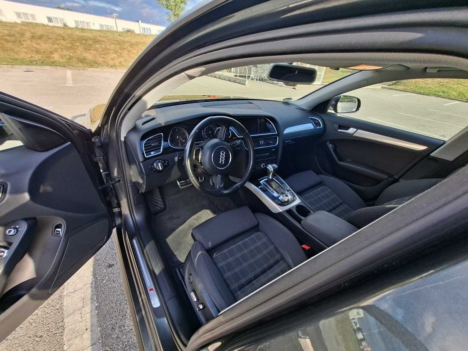 Audi A4 2015  2.0 TDI  S-Line + Quattro + 190 CP + Trapa & Panoramic +  Bi-Xenon * Euro 6