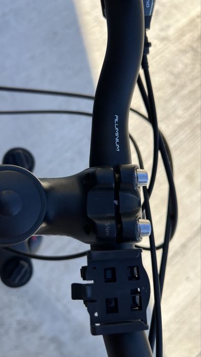 Vând bicicleta BULLS 27.5 sharptail.