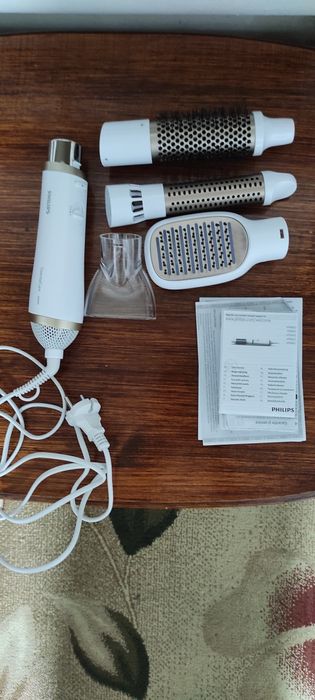 Продам фен щётку