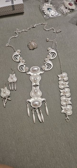 Ювелирные украшения