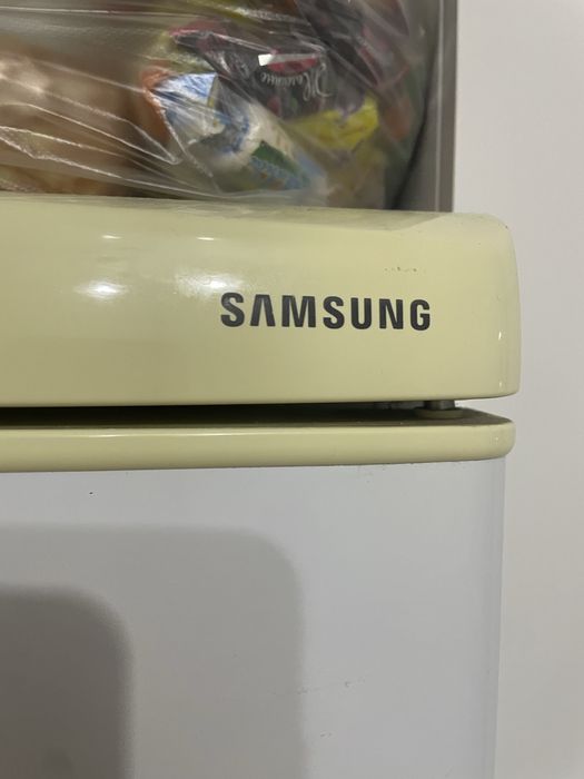 Холодильник Самсунг