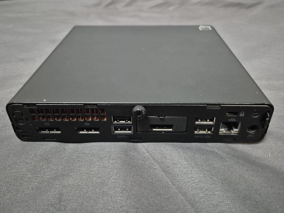 HP elitedesk 800 g4 i5 gen8 8400t si 16gb ram  ssd 512 gb