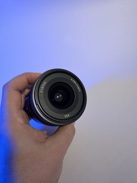Sony E 15mm f/1.4 G Перфектен с Гаранция + Подарък Филтър