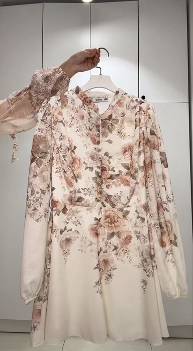 Платье в стиле Zimmermann