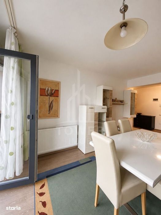 Apartament de închiriat – 3 camere, 2 băi, 72 mp