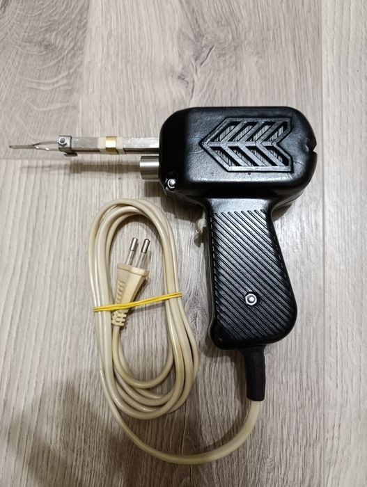 Pistol de lipit Radio Progres 100W