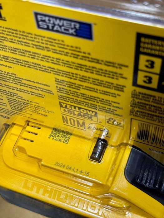 Аккумулятор dewalt Powerstack 5Ач, оригинал , Новый, в коробке, акб