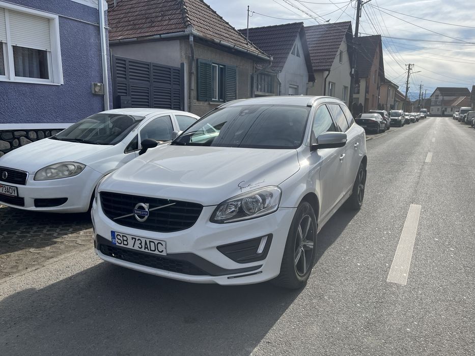 Volvo xc60 2017 r-design