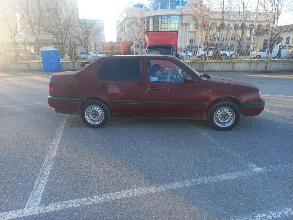 Машина сатылады срочна