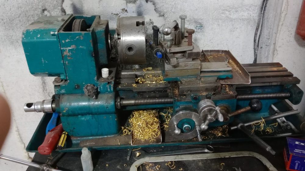 Срочно продам токарный станок