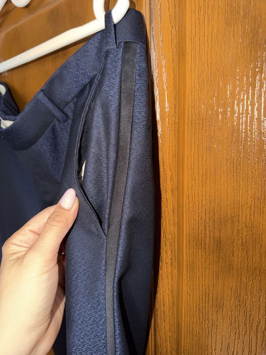 Мъжки костюм на Desizo Monni