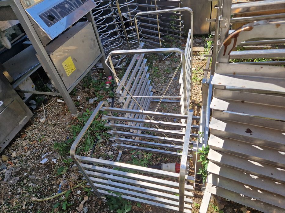 Cărucioare tavi gastro sau patiserie, duble, cu roti