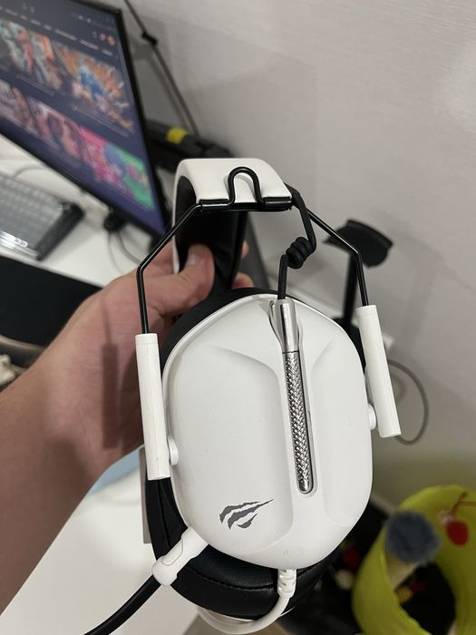 Продам наушники для пк