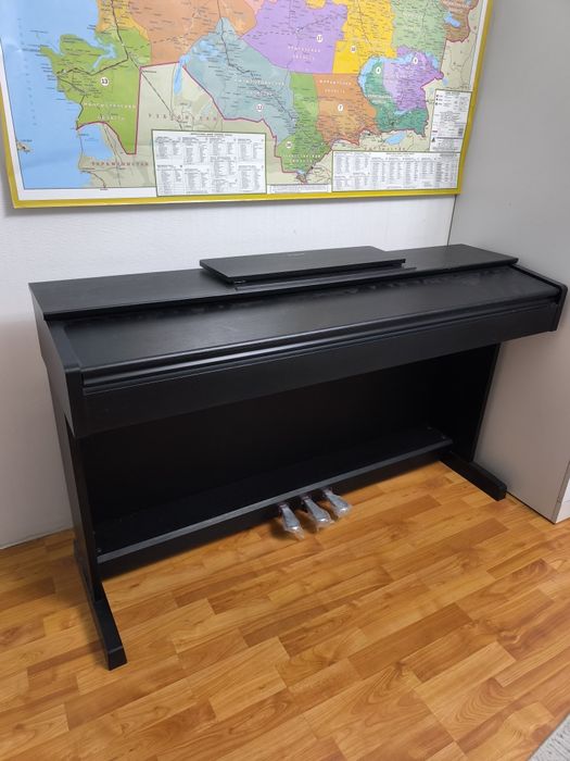 Yamaha Arius YDP-143