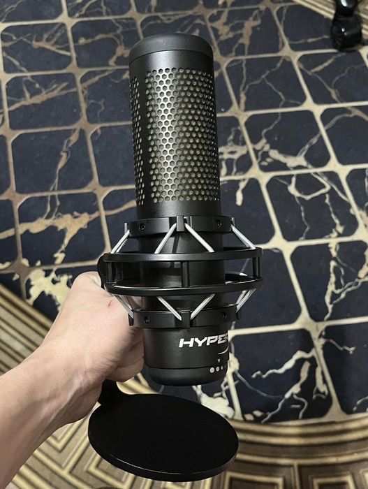 Микрофон HyperX QuadСast S